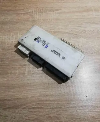 BMW 7 E38 Comfort/convenience module 8381492