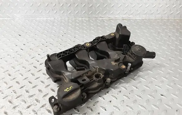 Toyota ProAce City Rocker cam cover 9827622780