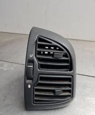 Fiat Ducato Dashboard side air vent grill/cover trim 130422602 N3079