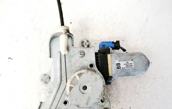 Chevrolet Captiva Front door window regulator motor 96627080 a00115670101
