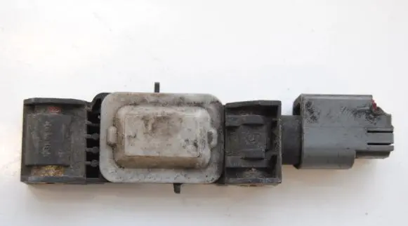 Jeep Grand Cherokee (WK) Airbag deployment crash/impact sensor 04671779AC