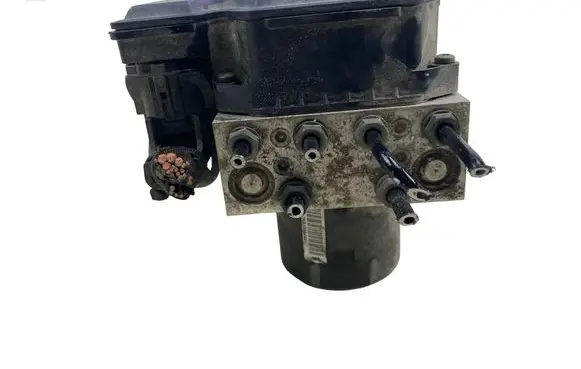 Volkswagen PASSAT B7 ABS Pump 3AA614109N