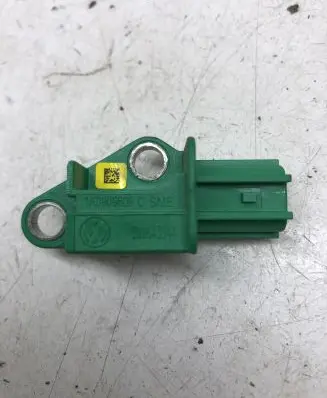Audi A6 S6 C6 4F Airbag deployment crash/impact sensor 1K0909606C 5WK43544