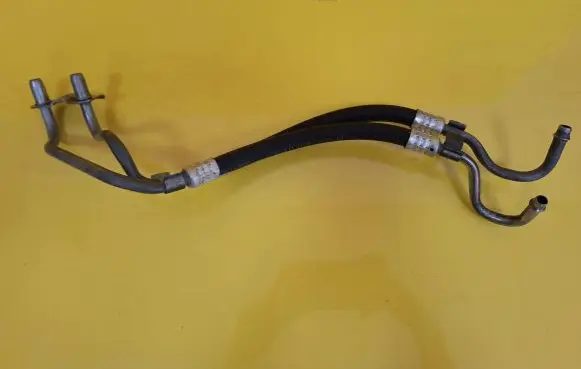 Opel Vectra C Gearbox oil cooler pipe/hose 