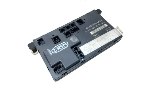 Mercedes-Benz E W211 Door control unit/module 2118201685