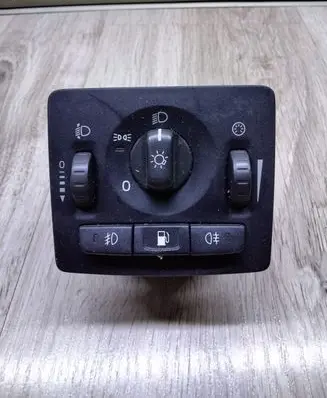 Volvo V50 Light switch 30669736