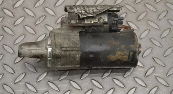 Mercedes-Benz R W251 Starter motor