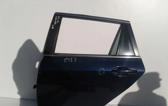 Mazda 6 Rear door