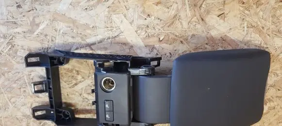 Volvo XC60 Armrest 39823173 30755587