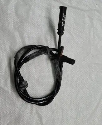 BMW X3 F25 ABS brake wheel speed sensor 6788644