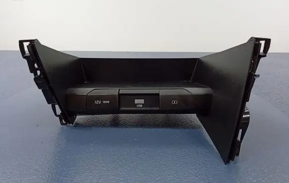 KIA Ceed Glove box 84681J7000