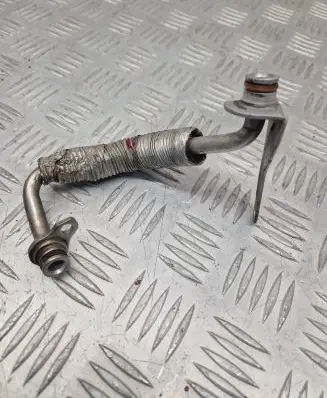 BMW 3 F30 F35 F31 Coolant pipe/hose 7588935