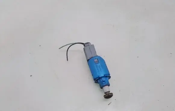 Clutch pedal sensor