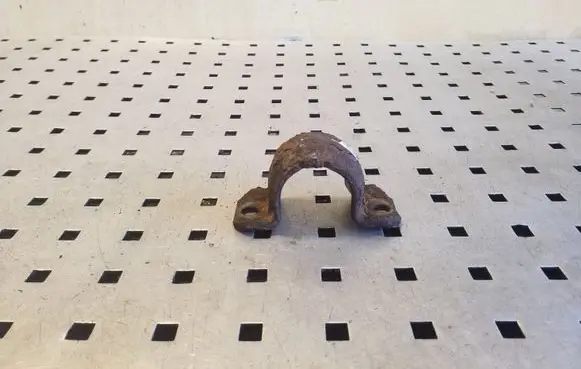 Volkswagen PASSAT B8 Sway bar bush bracket, rear 