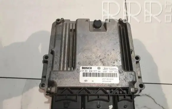 Renault Master III Engine ECU kit and lock set 0281030577 237102265R 237104134R