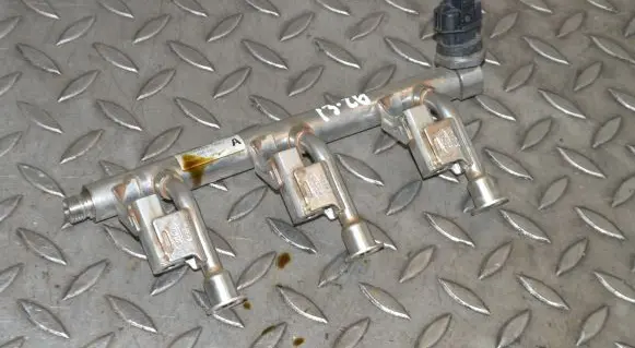 Ford Fiesta Fuel main line pipe DM5G9H487AA 0261545039
