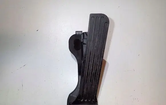 Volkswagen Beetle A5 Accelerator throttle pedal 1K1721503BB