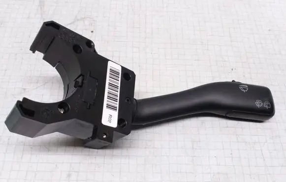 Volkswagen Golf IV Wiper control stalk 4B0953503F CZK0301202012