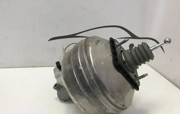 BMW 4 G22 G23 G24 G26 Brake booster 6892202