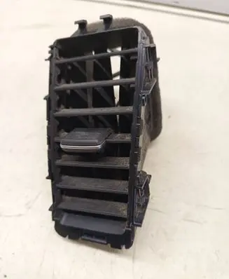 Nissan Murano Z50 Dash center air vent grill 68750