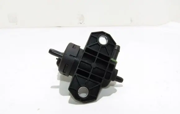 Citroen C4 I Picasso Turbo solenoid valve 9688124580