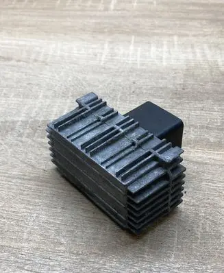 Opel Zafira A Glow plug pre-heat relay 9132691