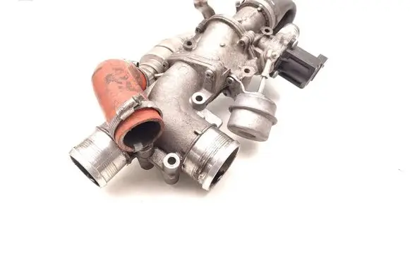 Jaguar XF EGR valve 1043806S02 1045175S01 70220704