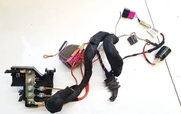 Audi A6 S6 C6 4F Fuse box set 4f0941824