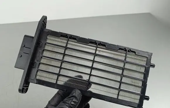Mitsubishi Outlander IV Electric cabin heater radiator 271436RF0A 20210927 202109270231
