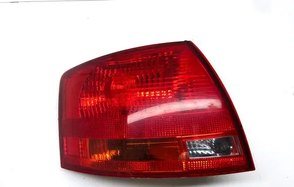 Audi A4 S4 B7 8E 8H Rear/tail lights 8E9945095E 484001 ULO748001