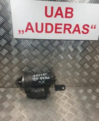Opel Zafira A Starter motor 0001109062