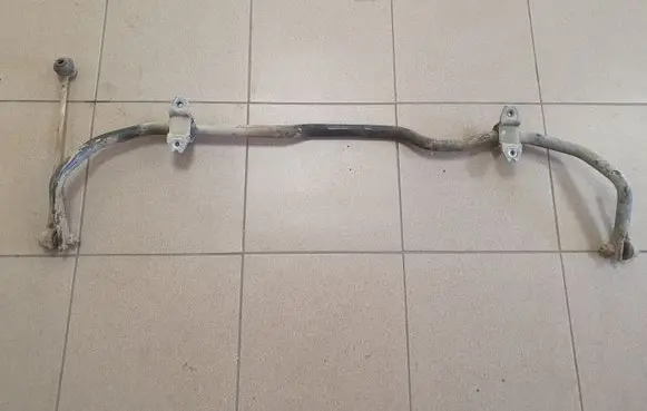 Volkswagen PASSAT B6 Front anti-roll bar/sway bar