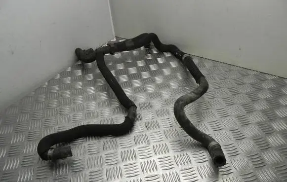 Nissan X-Trail T32 Engine coolant pipe/hose VD16494
