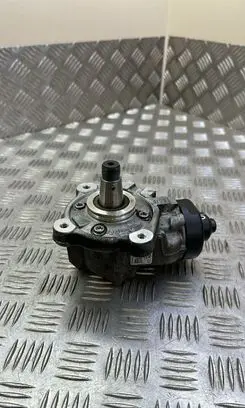 Audi A6 S6 C7 4G Fuel injection high pressure pump 03L130755AC 0445010529