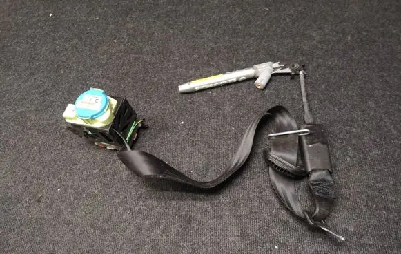 Citroen C4 Grand Picasso Front seatbelt 9654964477 150414 30062006
