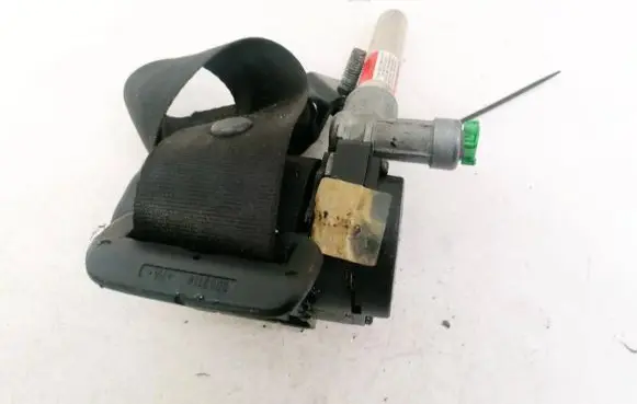 Volvo C30 Rear seatbelt 30642227
