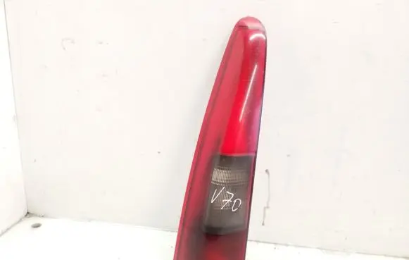Volvo S70 V70 V70 XC Rear/tail lights 9157799