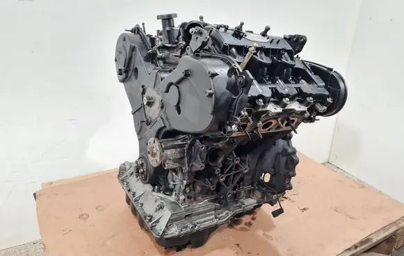 Jaguar XF X250 Engine ELD11 9X2Q6015CB 4R8Q6K301AA