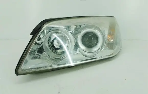 Chevrolet Captiva Headlight/headlamp 00015547