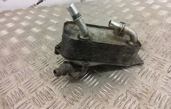 BMW 1 E81 E87 Gearbox / Transmission oil cooler 7521064
