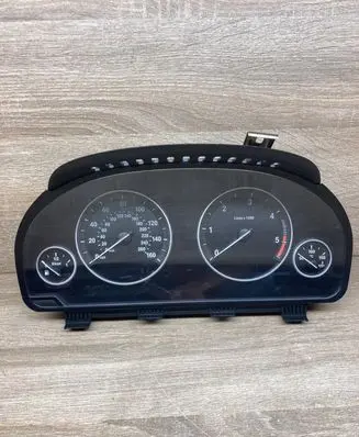 BMW 5 F10 F11 Speedometer (instrument cluster) 9249347 211994806