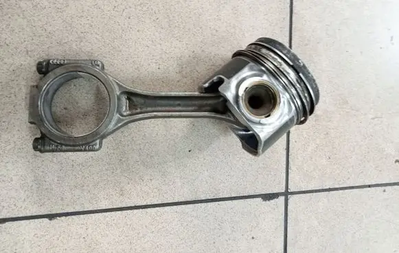 Audi A6 S6 C6 4F Piston with connecting rod 12281L97A8R061038J