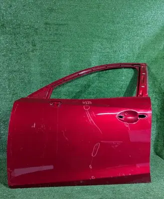 Mazda 3 III Front door 