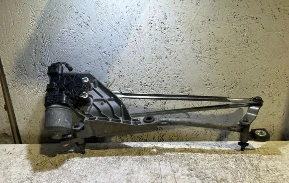Ford Fiesta Front wiper linkage and motor 8A6117B571AA 0905233 0390241548