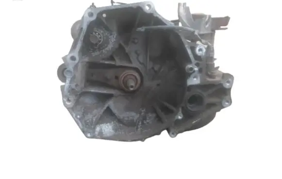 Manual 5 speed gearbox