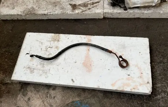 Audi A4 S4 B5 8D Power steering hose/pipe/line