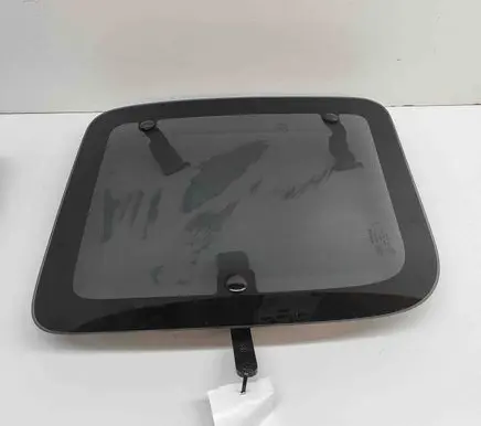 Toyota Hilux (AN10, AN20, AN30) Rear side window 627110K240