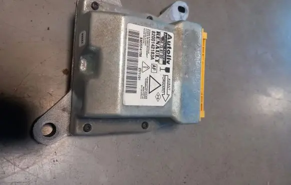 Renault Laguna II Airbag control unit/module 8200142183A B327CF41759 550758700