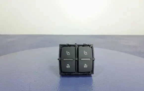Audi Q7 4M Seat heating switch 4M0959861B