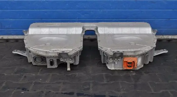 BMW 3 G20 G21 Hybrid / electric car battery 9884547